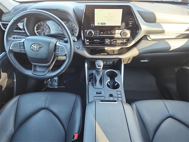 used 2023 Toyota Highlander car, priced at $39,978