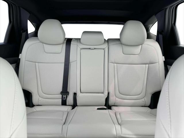 new 2025 Hyundai TUCSON Hybrid car, priced at $39,930