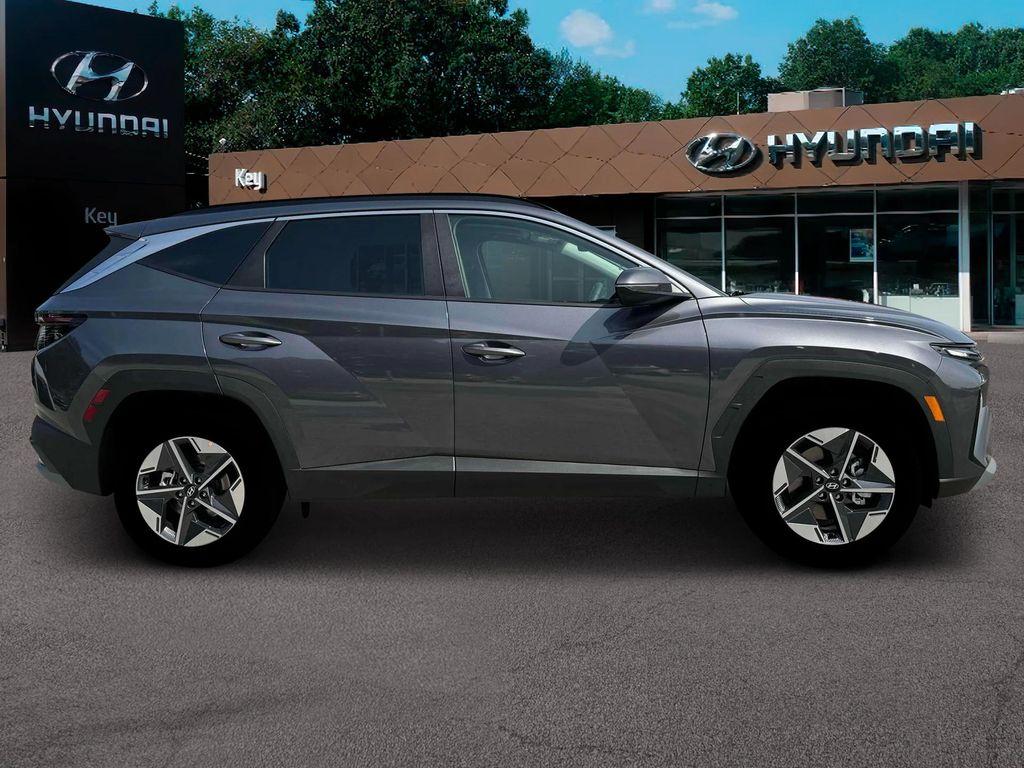 new 2025 Hyundai TUCSON Hybrid car, priced at $35,155