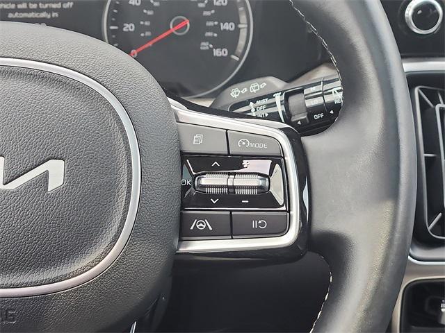 used 2022 Kia Sorento car, priced at $30,778
