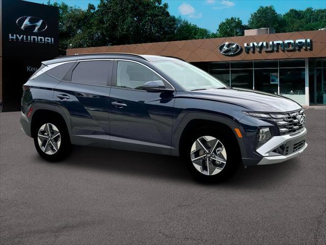 new 2025 Hyundai TUCSON Hybrid car, priced at $34,350