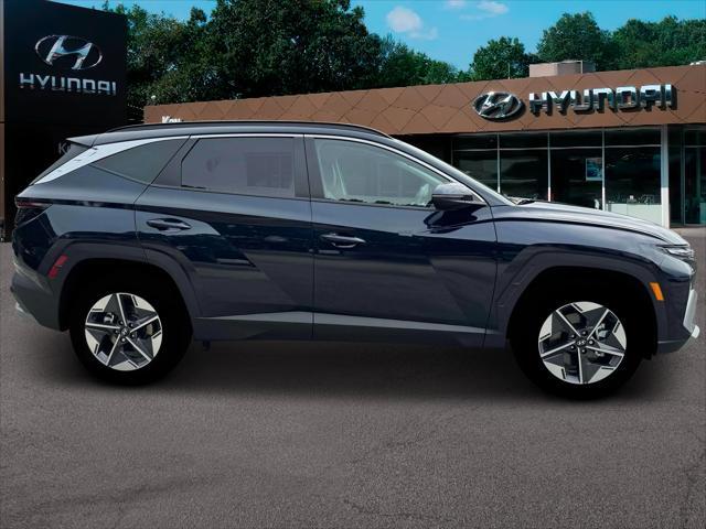 new 2025 Hyundai TUCSON Hybrid car, priced at $34,350