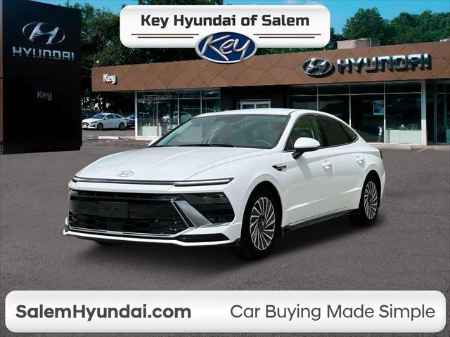 new 2025 Hyundai Sonata Hybrid car, priced at $30,790