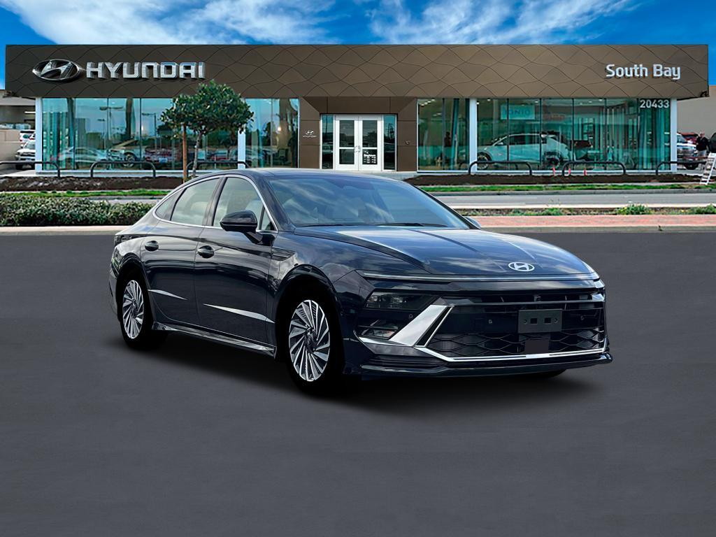 new 2025 Hyundai Sonata Hybrid car, priced at $38,644