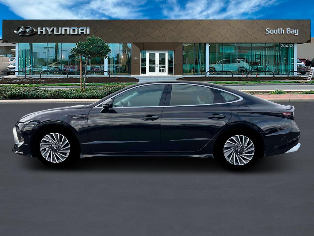 new 2025 Hyundai Sonata Hybrid car, priced at $38,644