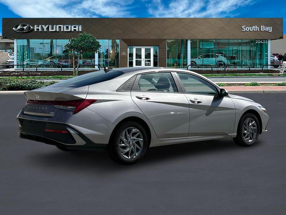 new 2025 Hyundai Elantra HEV car, priced at $26,705