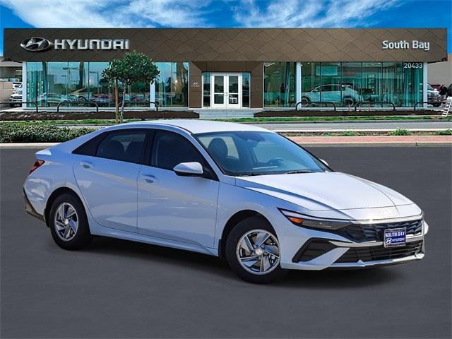 new 2025 Hyundai Elantra car, priced at $19,790