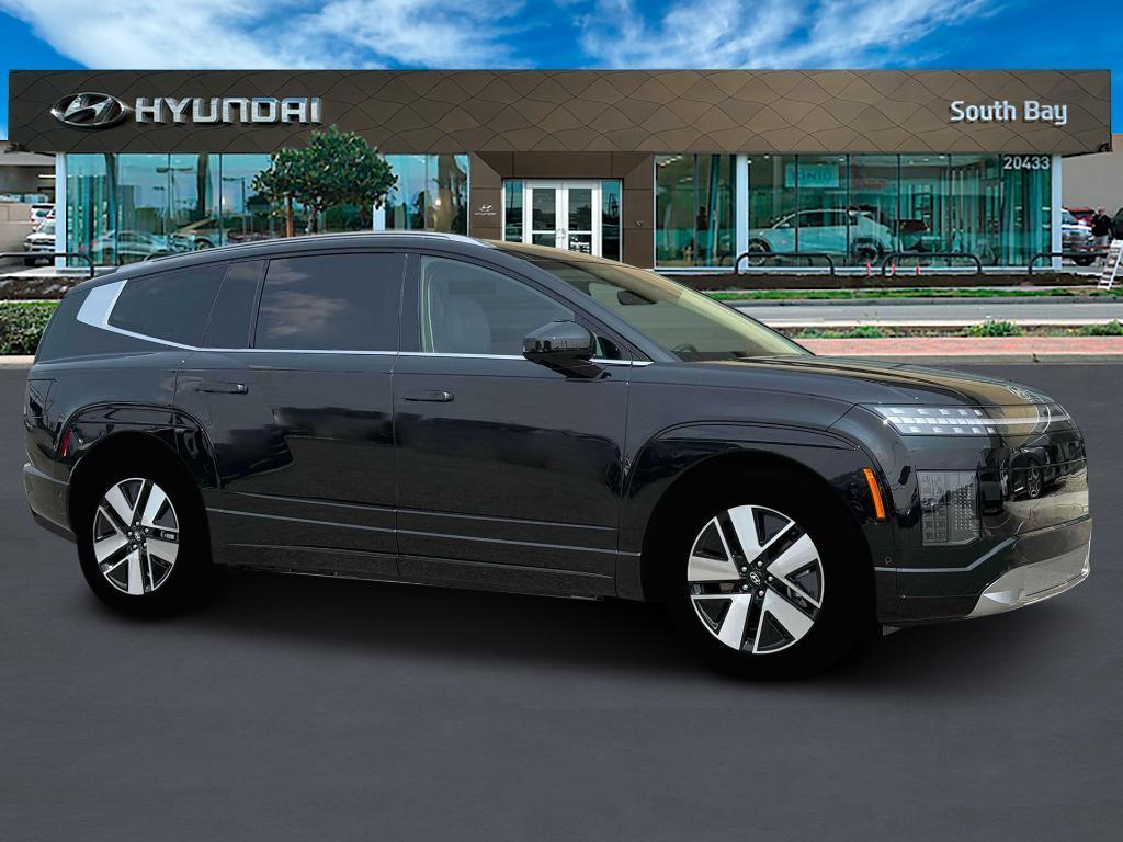 new 2026 Hyundai IONIQ 9 car, priced at $66,685