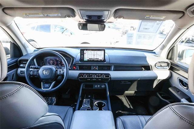 used 2023 Honda Pilot car, priced at $41,595