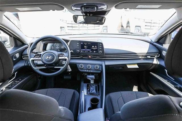 new 2025 Hyundai Elantra car, priced at $19,200
