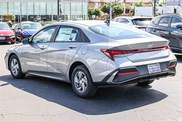 new 2025 Hyundai Elantra car, priced at $19,200