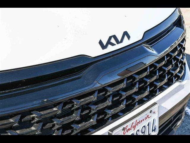 used 2025 Kia Sportage car, priced at $27,498