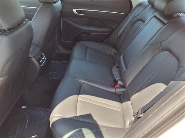 new 2025 Hyundai Sonata Hybrid car, priced at $37,865