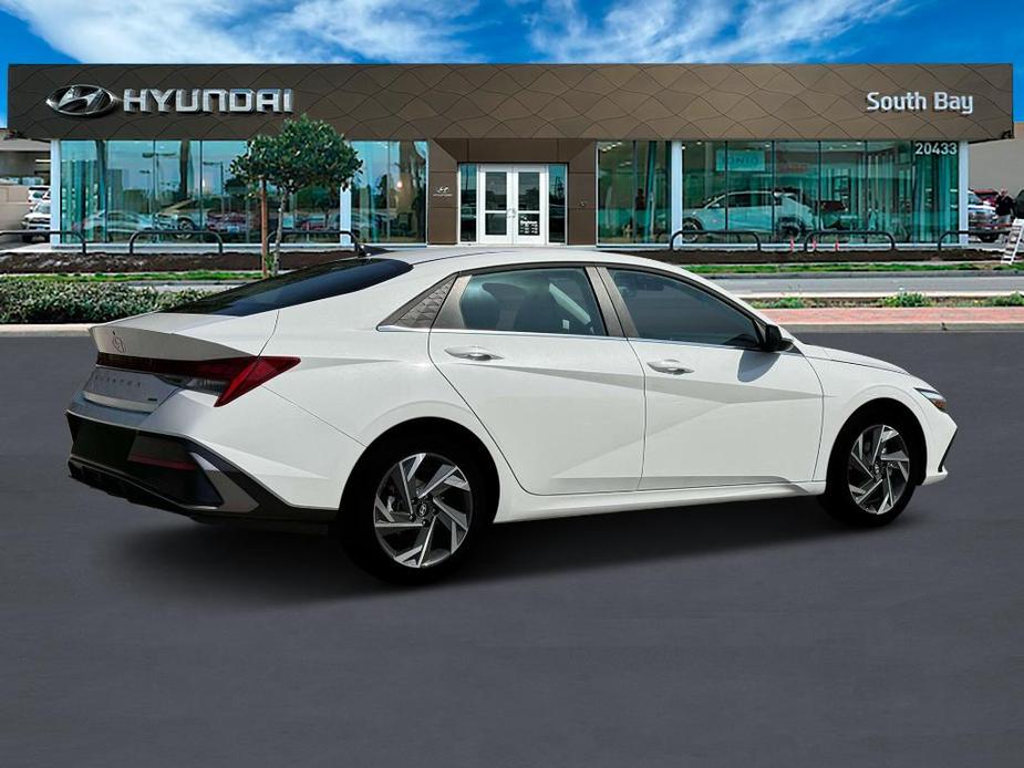 new 2025 Hyundai Elantra HEV car, priced at $31,570