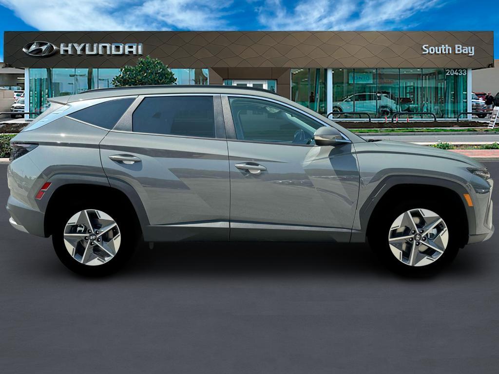 new 2025 Hyundai Tucson car, priced at $35,622