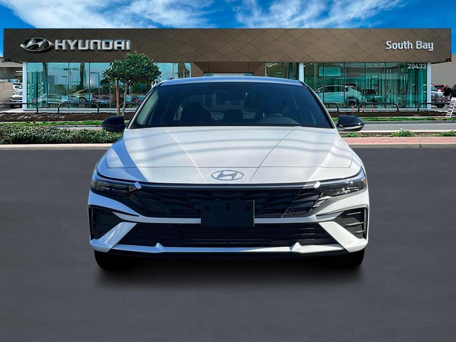 new 2025 Hyundai Elantra car, priced at $25,075