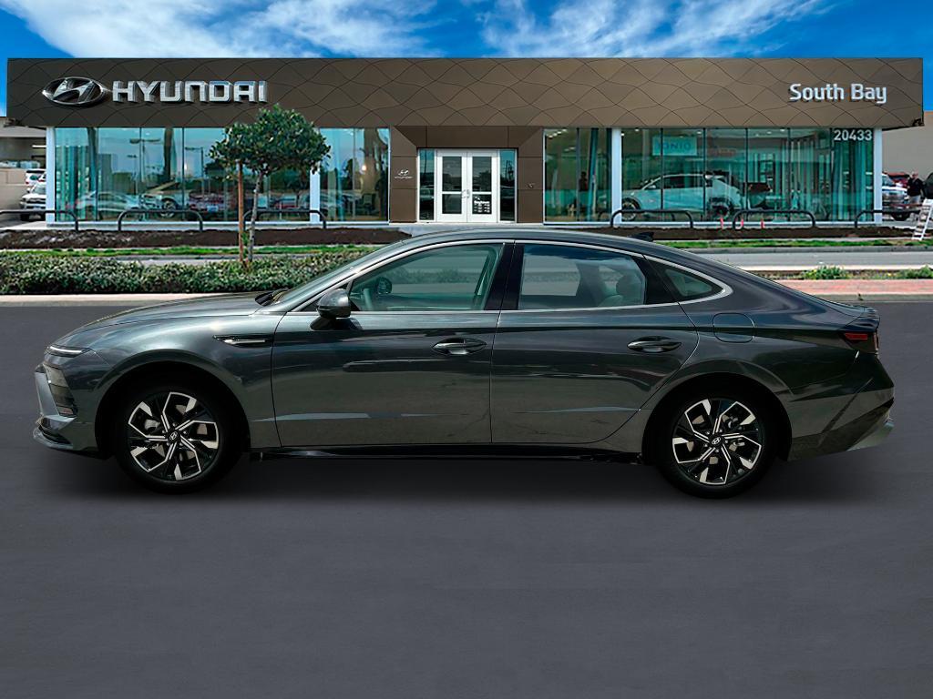 new 2025 Hyundai Sonata car, priced at $27,561