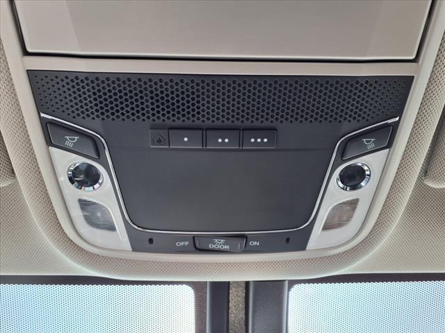 used 2021 Honda Clarity Plug-In Hybrid car, priced at $22,991