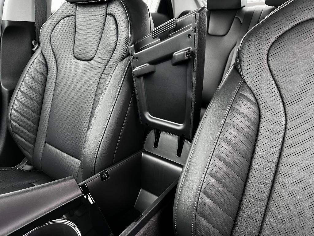 new 2025 Hyundai ELANTRA HEV car, priced at $29,497
