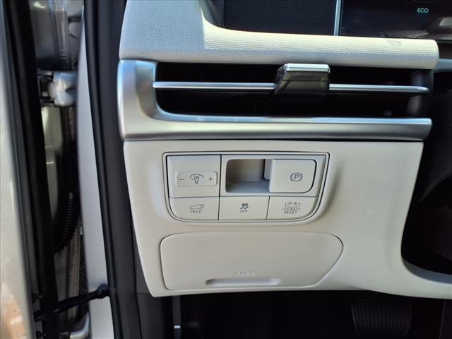 new 2025 Hyundai TUCSON Hybrid car, priced at $36,493