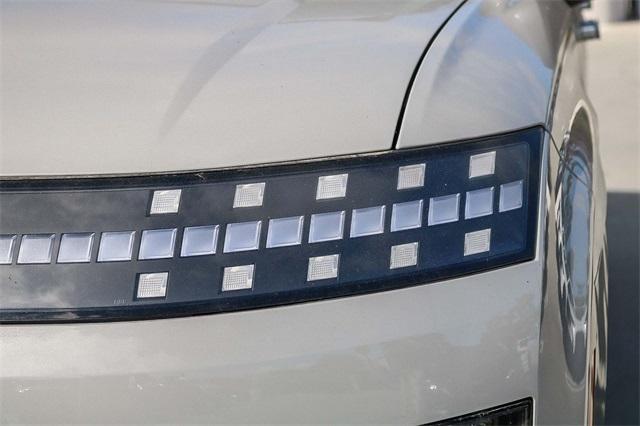 new 2026 Hyundai IONIQ 9 car, priced at $72,155