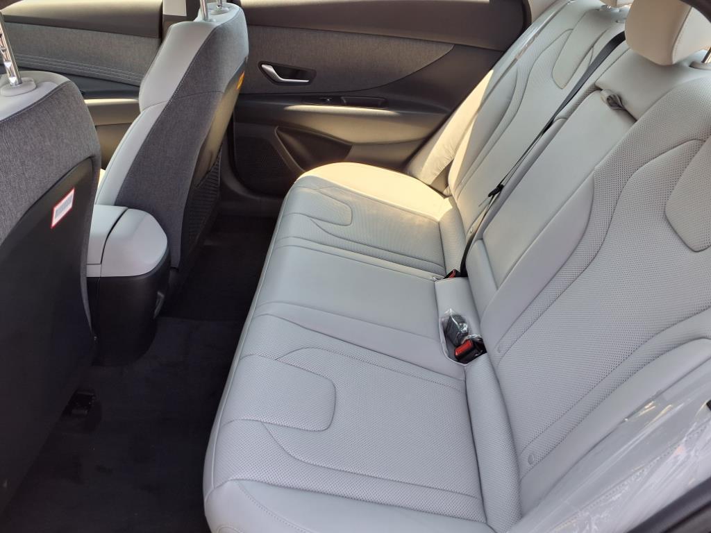 new 2025 Hyundai ELANTRA HEV car, priced at $28,770