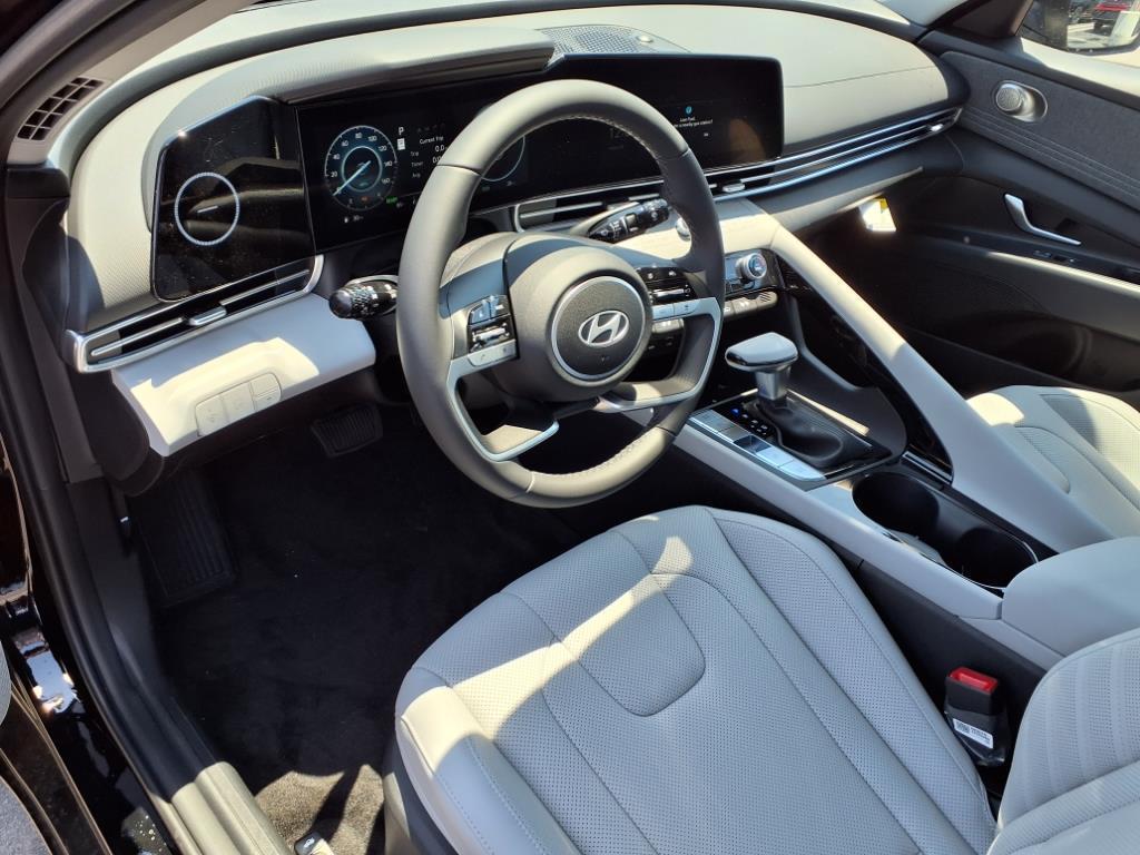 new 2025 Hyundai ELANTRA HEV car, priced at $28,770