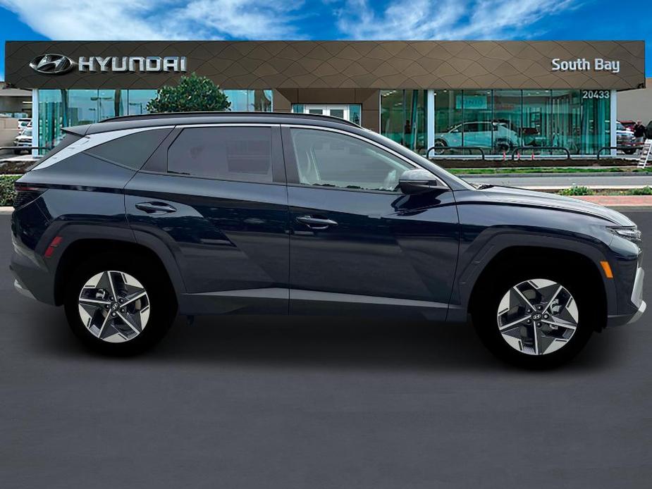 new 2025 Hyundai Tucson Hybrid car, priced at $38,154