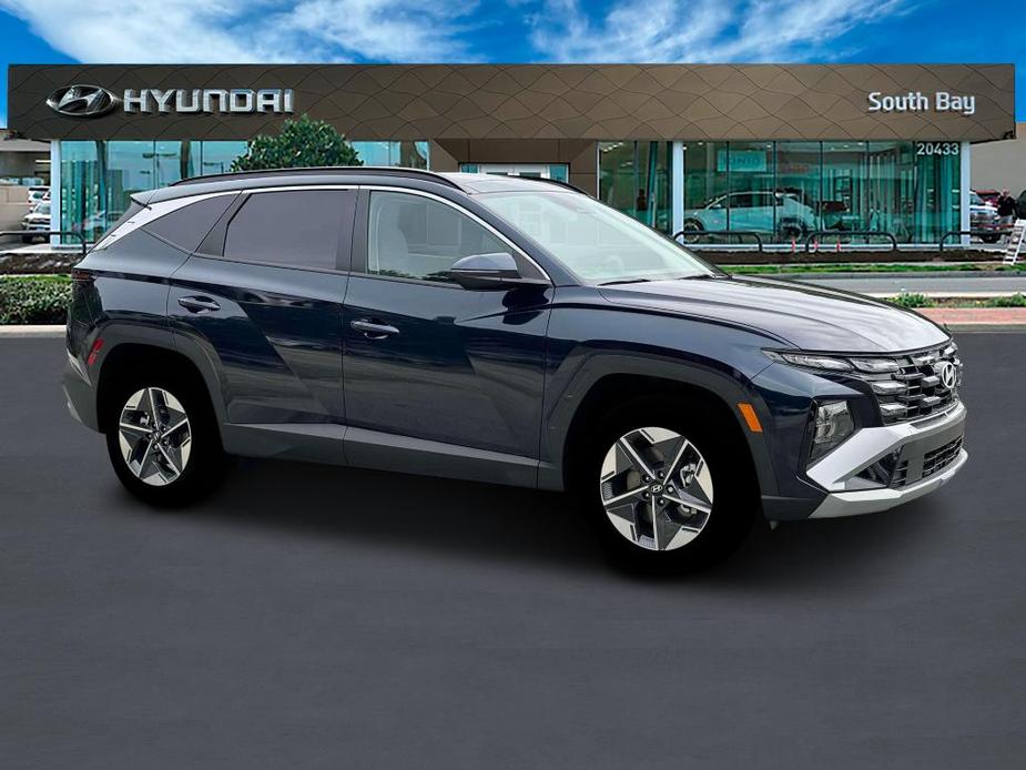 new 2025 Hyundai Tucson Hybrid car, priced at $38,154