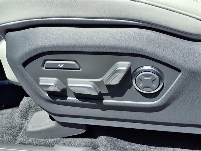 new 2025 Hyundai SANTA FE HEV car, priced at $47,415