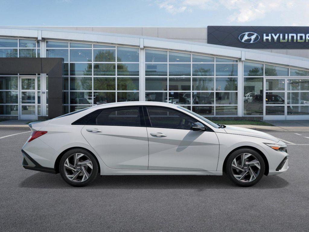 new 2025 Hyundai Elantra HEV car, priced at $29,150