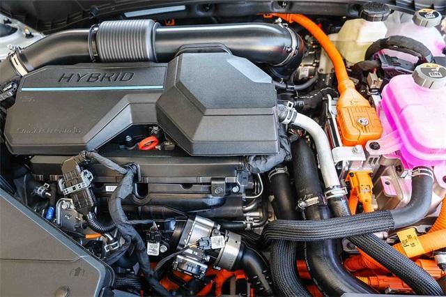 new 2025 Hyundai TUCSON Hybrid car, priced at $31,565