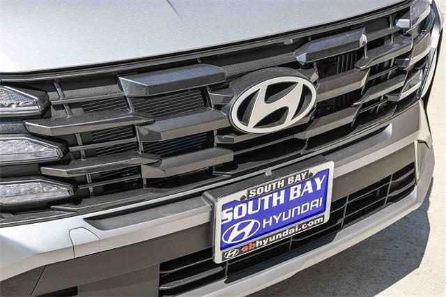 new 2025 Hyundai TUCSON Hybrid car, priced at $31,565