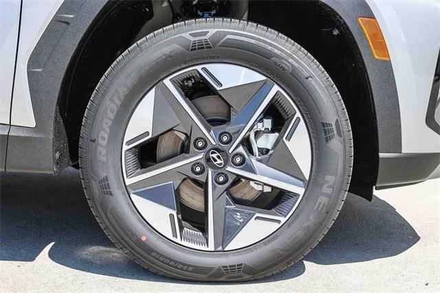 new 2025 Hyundai TUCSON Hybrid car, priced at $31,565