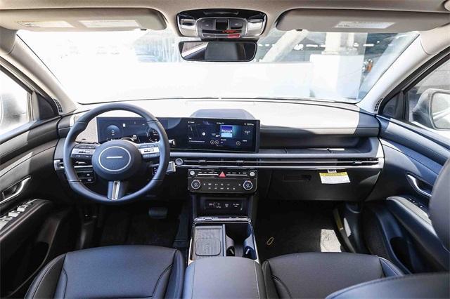 new 2025 Hyundai TUCSON Hybrid car, priced at $31,565