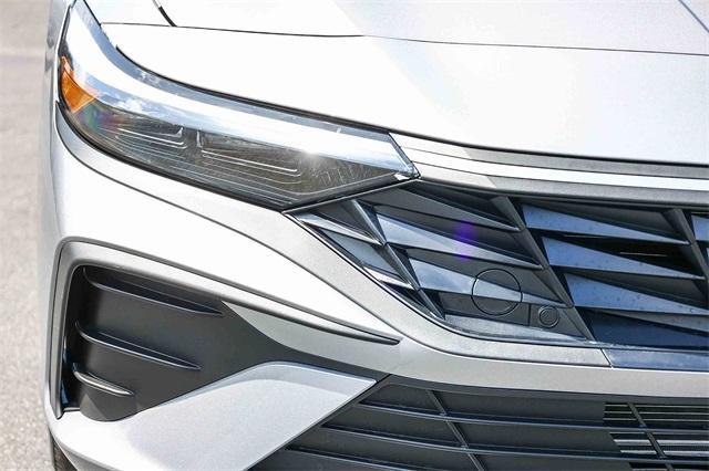 new 2025 Hyundai Elantra car, priced at $19,230