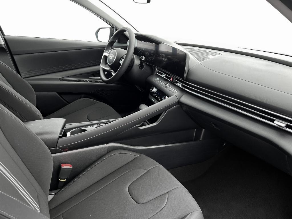new 2025 Hyundai ELANTRA HEV car, priced at $25,714