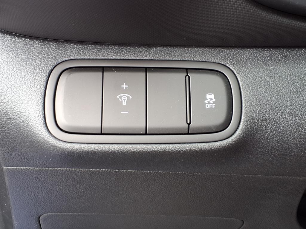 new 2025 Hyundai Venue car, priced at $24,133