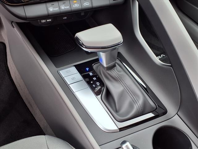 new 2025 Hyundai Elantra car, priced at $23,037