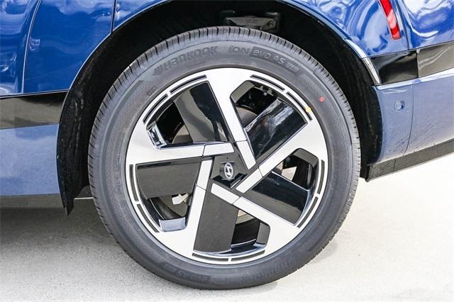 new 2026 Hyundai IONIQ 9 car, priced at $68,720