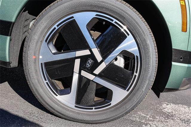 new 2026 Hyundai IONIQ 9 car, priced at $68,690