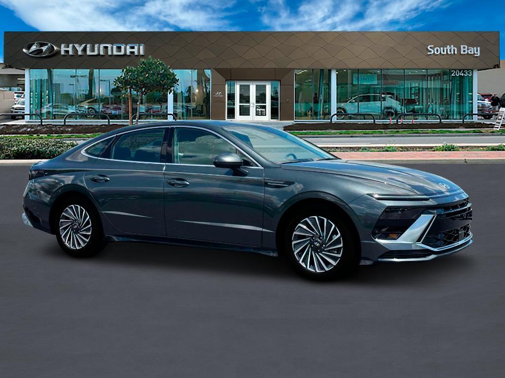 new 2025 Hyundai Sonata Hybrid car, priced at $32,790