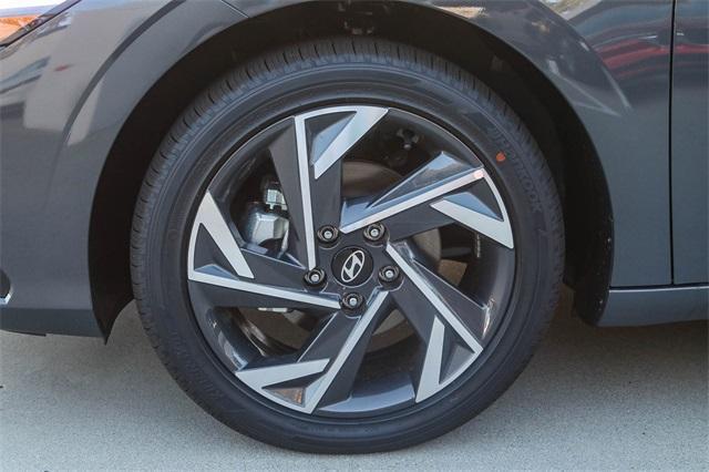 new 2025 Hyundai ELANTRA HEV car, priced at $22,345