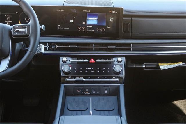 new 2025 Hyundai Santa Fe car, priced at $37,820