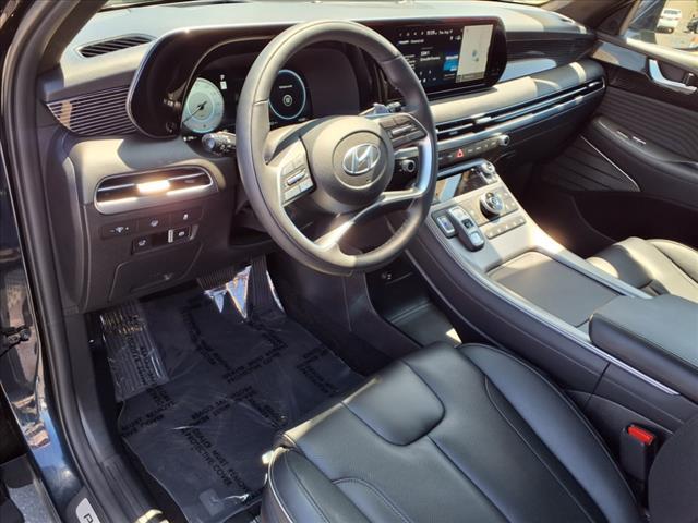 used 2025 Hyundai Palisade car, priced at $44,992