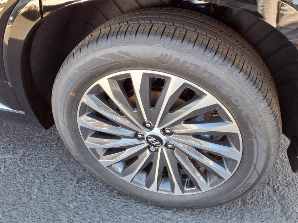 new 2025 Hyundai Palisade car, priced at $49,214