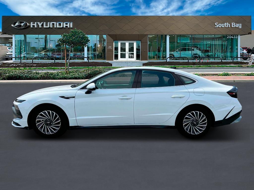 new 2025 Hyundai Sonata Hybrid car, priced at $37,926