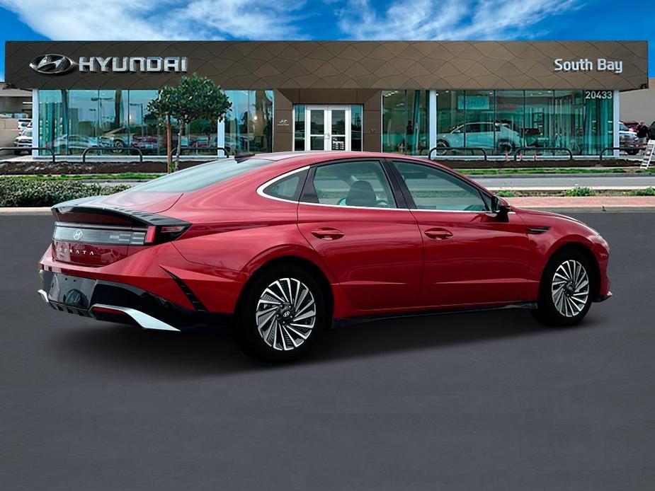 new 2025 Hyundai Sonata Hybrid car, priced at $32,125