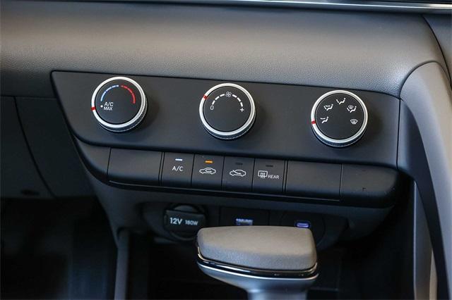 new 2025 Hyundai Elantra car, priced at $19,200