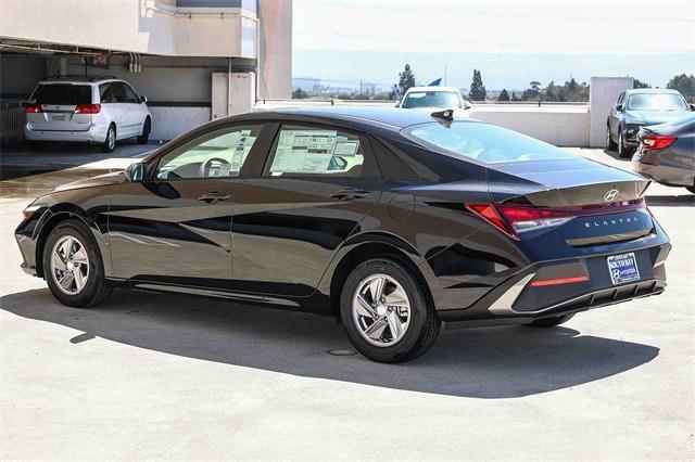 new 2025 Hyundai Elantra car, priced at $19,200